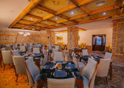 Montrelux Restaurant Korca